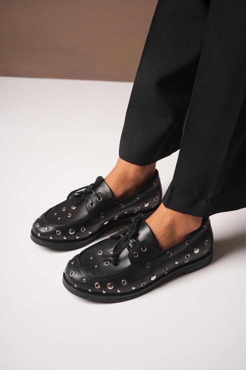 MOCASINES THEA • Color Negro y Chocolate Women - Zapatos para Mujer MOCASINES THEA • Color Negro y Chocolate - Image 4