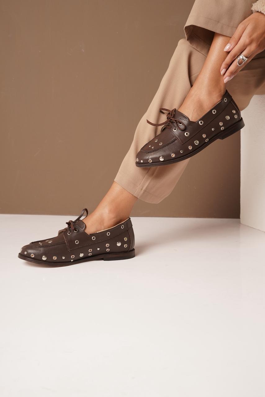 MOCASINES THEA • Color Negro y Chocolate Women - Zapatos para Mujer MOCASINES THEA • Color Negro y Chocolate - Image 7